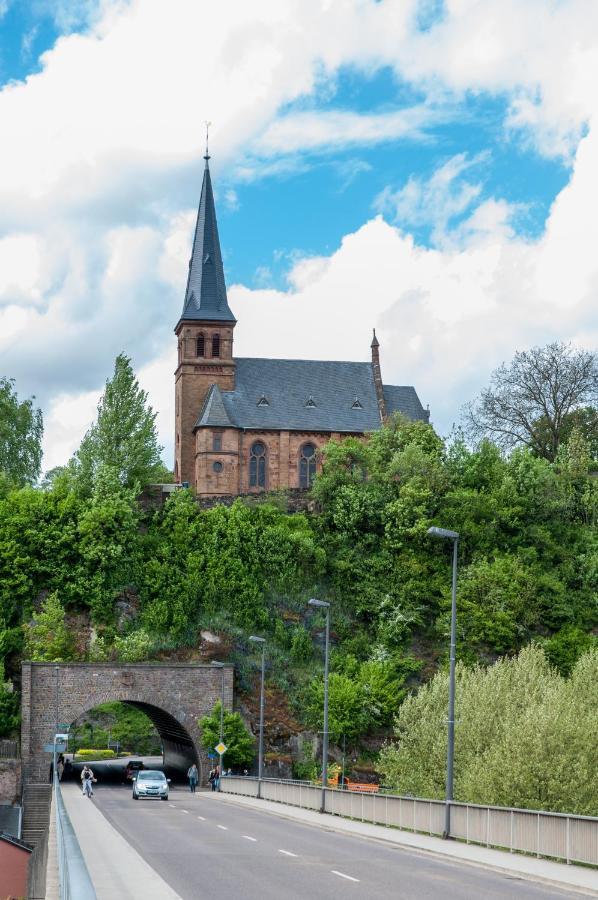Das Kartenhaus Saarburg Bagian luar foto