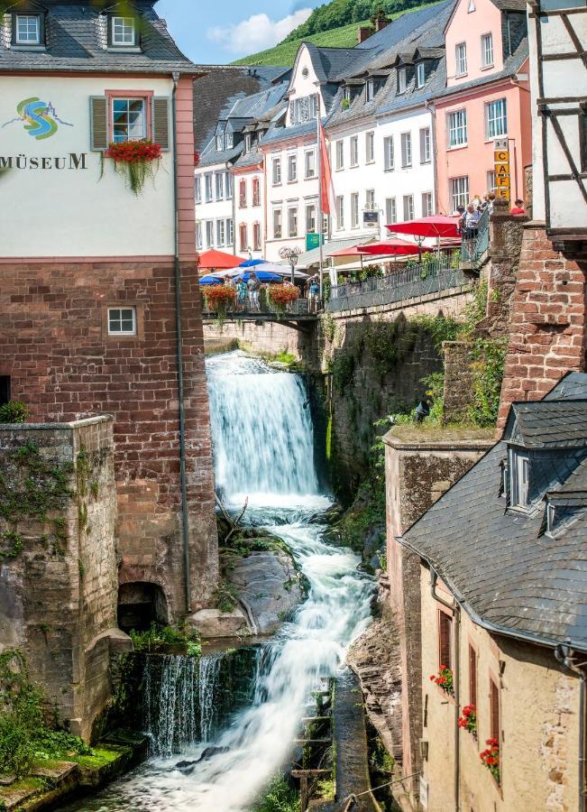 Das Kartenhaus Saarburg Bagian luar foto